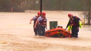 Stürme und heftiger Regen halten USA weiter in Atem