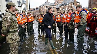 Hunderte von Menschen flüchten vor Hochwasser in York