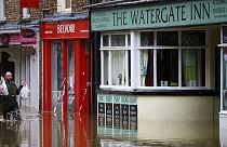 Regno Unito, Cameron su inondazioni: "Simile impatto non era prevedibile"