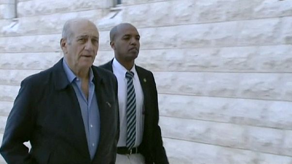 Condenado a 18 meses de prisión ex Primer Ministro de Israel Condenado a 18 meses de prisión ex Primer Ministro de Israel