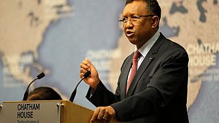 Madagascar senate resumes 6 years after 2009 coup