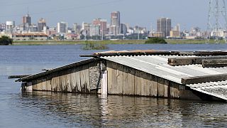 Maltempo e allagamenti dagli Stati Uniti all'Uruguay