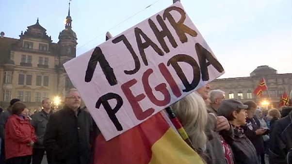 Le pied de nez d'Amazone à Pegida Le pied de nez d'Amazone à Pegida