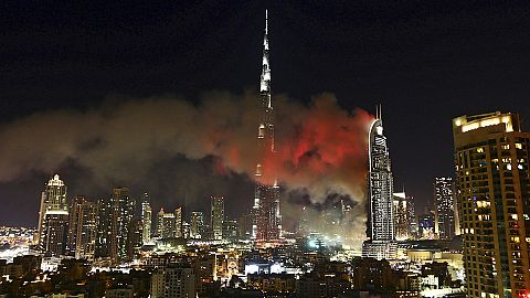 El Hotel 'The Addres', en Dubái, envuelto en llamas