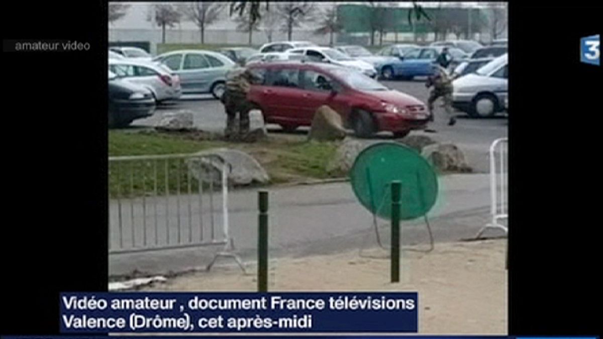 Car drives at soldiers on guard outside Mosque in southern France