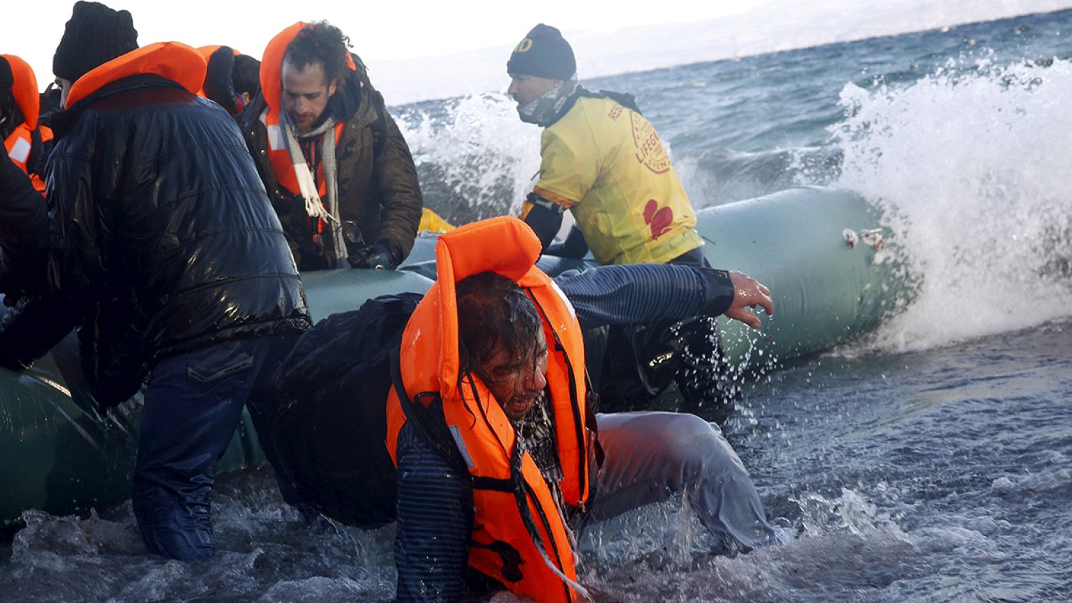 New year sees more migrants make perilous journeys to Lesbos