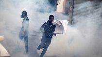 Bahreyn'de muhalif gösteriye polis müdahalesi