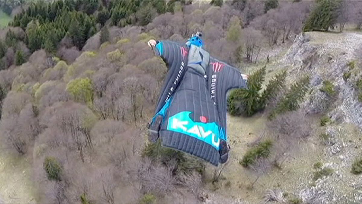 Wingsuit flyers really do soar