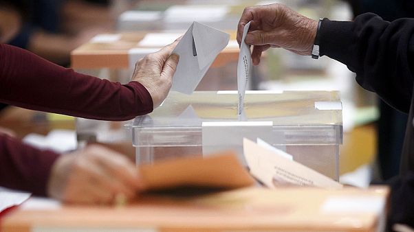 Catalunha: eleições antecipadas prováveis em março Catalunha: eleições antecipadas prováveis em março