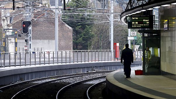 Los sindicatos ferroviarios del sur de Bélgica han comenzado una huelga de 48 horas Los sindicatos ferroviarios del sur de Bélgica han comenzado una huelga de 48 horas