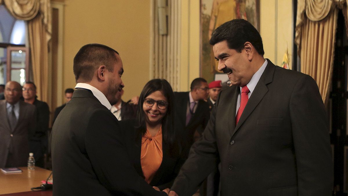 فنزويلا: تعيين حكومة جديدة لمواجهة المعارضة المسيطرة على البرلمان