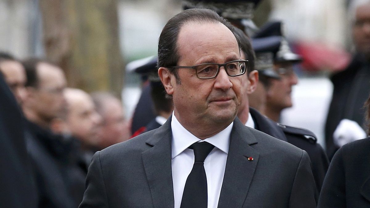 En direct : voeux de F. Hollande aux forces de sécurité, un an après Charlie