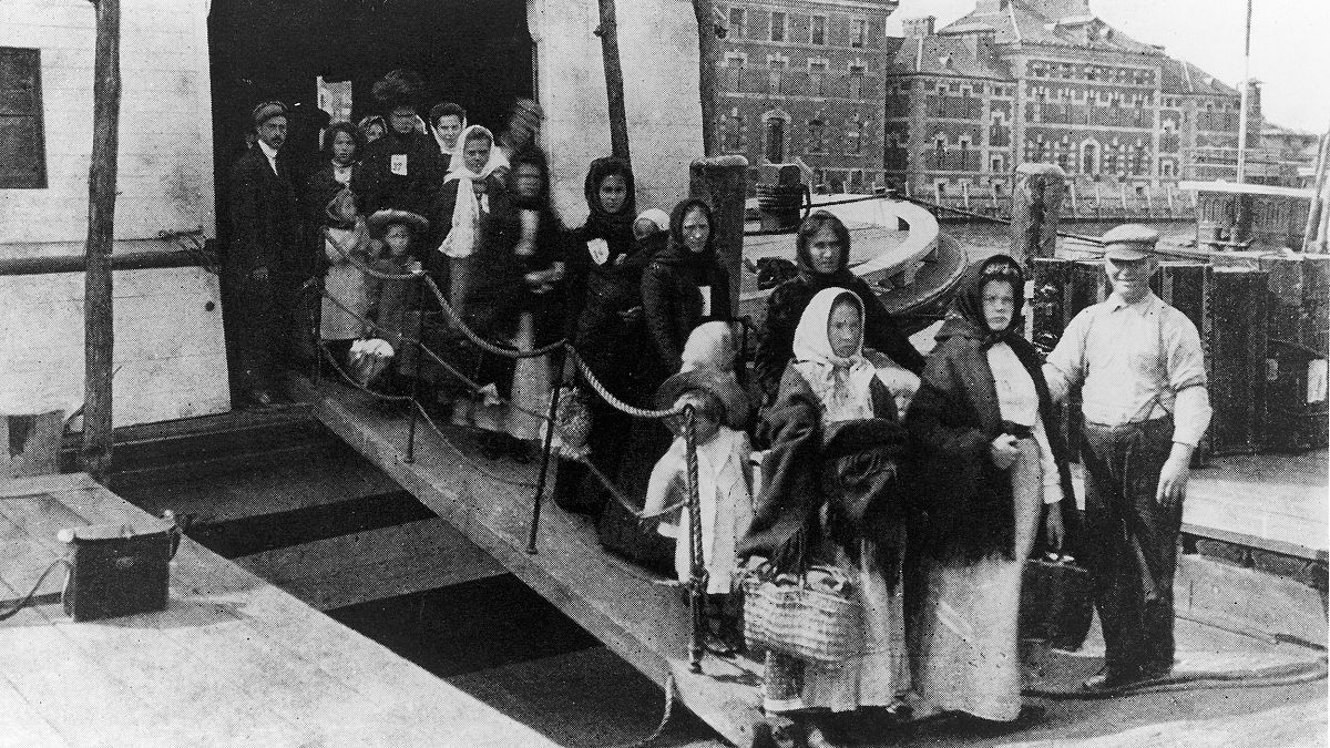 Image: Immigrant Arrival