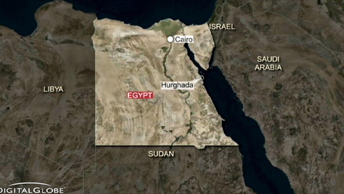 Ataque armado fere turistas europeias em hotel egípcio