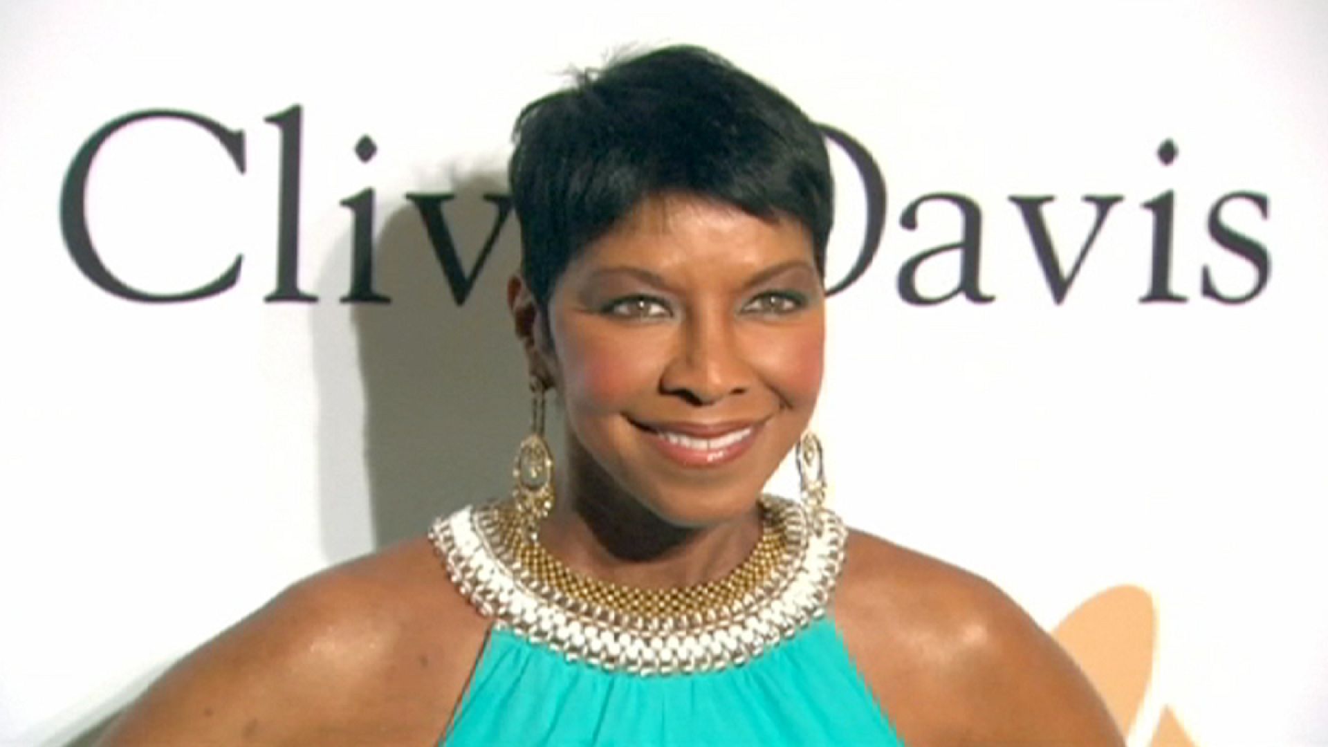 Natalie Cole's cause of death revealed as rare lung disease | Euronews
