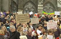 Hunderte Frauen demonstrieren in Köln gegen sexuelle Übergriffe
