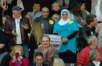 Trump urged to apologise after Muslim ejected from campaign rally