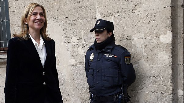 Ισπανία: Ενώπιον της δικαιοσύνης η πριγκίπισσα Κριστίνα Ισπανία: Ενώπιον της δικαιοσύνης η πριγκίπισσα Κριστίνα