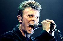 David Bowie: Son şarkısını hastane odasında söyledi
