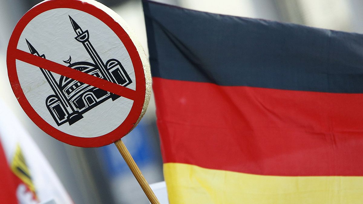 Deutschlands Flüchtlingspolitik angesichts der Taten von Köln