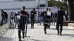 Nach Selbstmordanschlag in Istanbul: Innenminister de Maizière reist in die Türkei