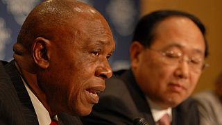 FIFA candidate Sexwale defends Blatter