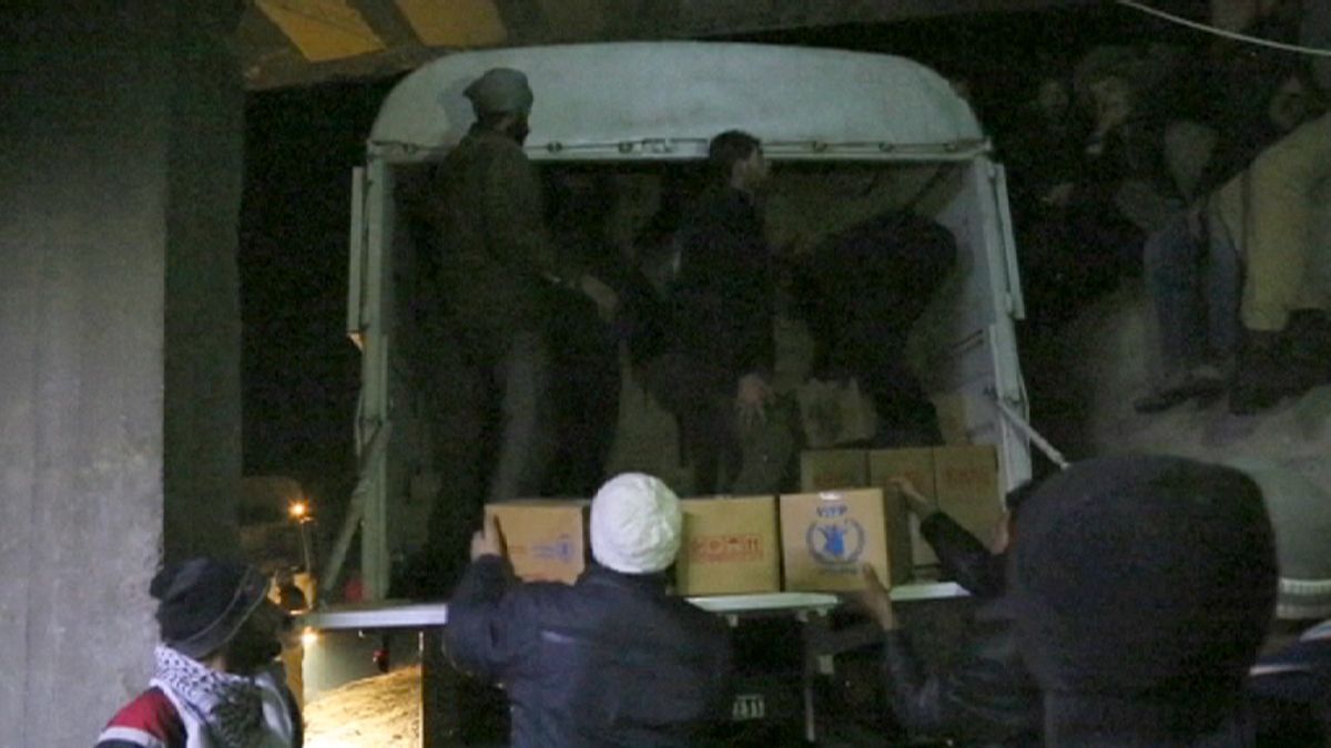 New aid convoy due in Syria as peace talks are scheduled for this month