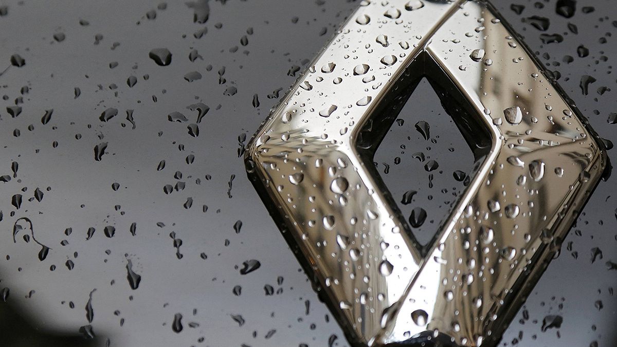 Renault minimiza danos na bolsa mas arrasta Estado francês nas perdas