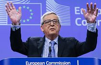 Juncker szerint a tagállamokon a sor a menekültválságot illetően