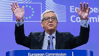 Juncker szerint a tagállamokon a sor a menekültválságot illetően
