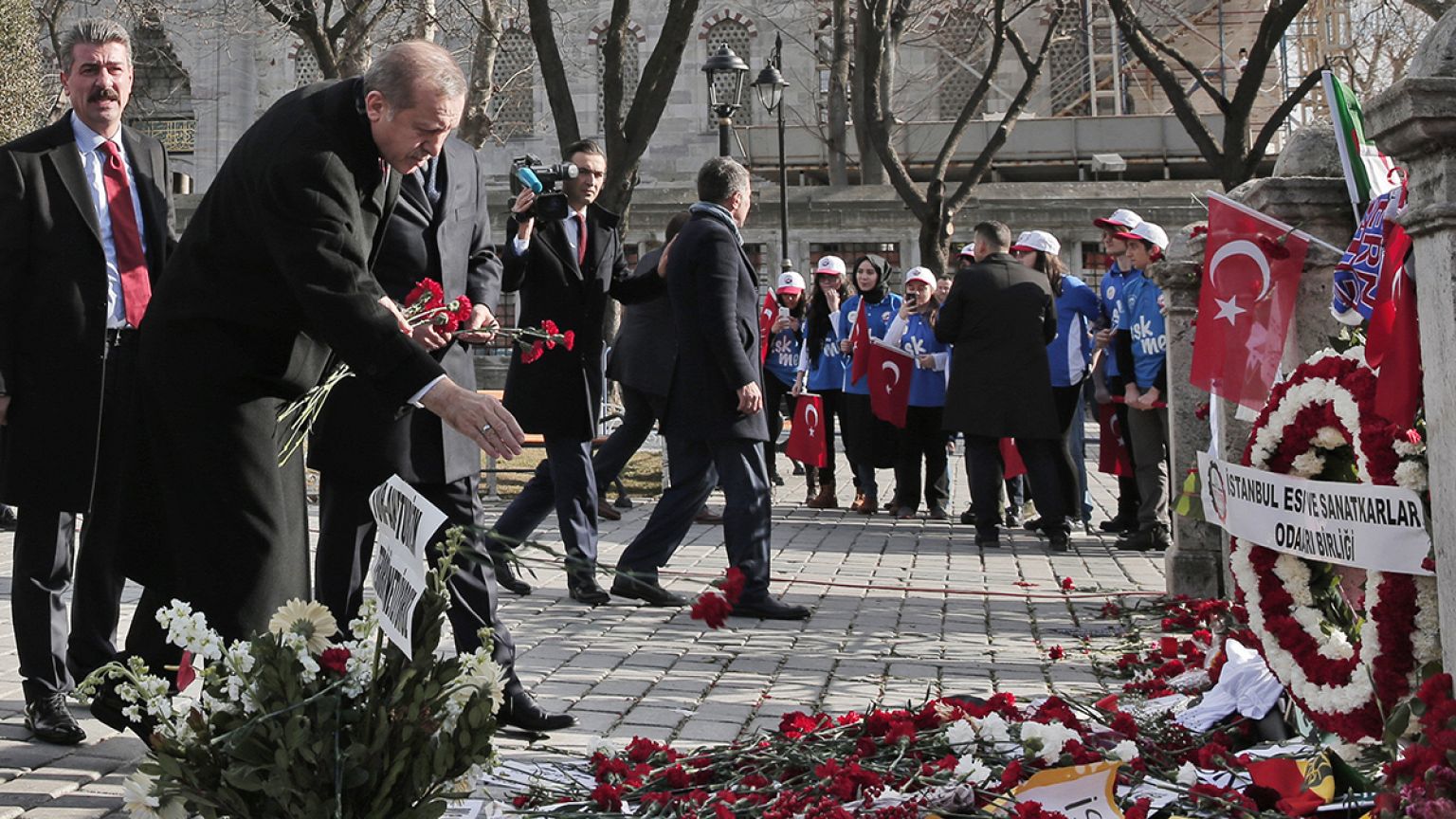 Terrorismo: Ankara deve risolvere ambiguità interne