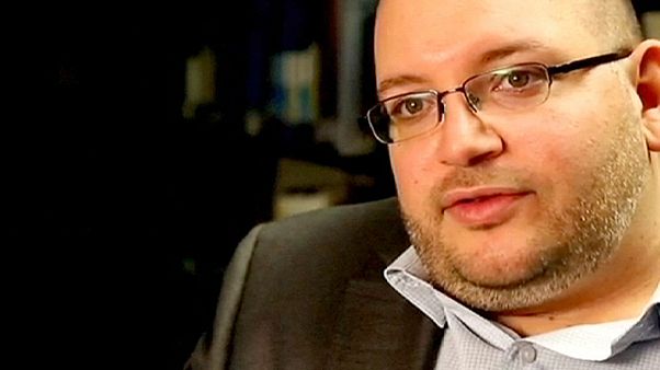 مبادله زندانیان بین تهران و واشنگتن؛ آزادی چهار زندانی آمریکایی در برابر هفت زندانی ایرانی مبادله زندانیان بین تهران و واشنگتن؛ آزادی چهار زندانی آمریکایی در برابر هفت زندانی ایرانی