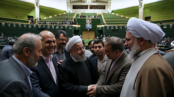 روحانی: جُز آتش افروزان همه از اجرای برجام خوشحالند روحانی: جُز آتش افروزان همه از اجرای برجام خوشحالند