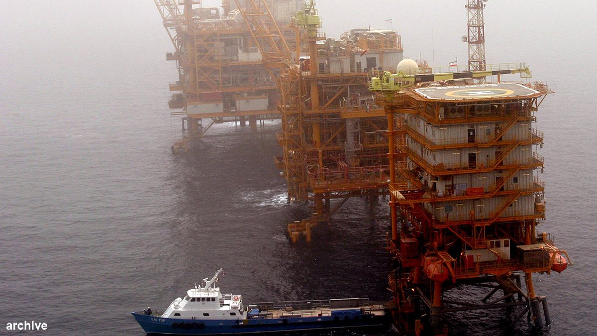 Irán anuncia un importante aumento de su producción de petróleo tras el levantamiento de las sanciones