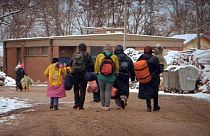 اللاجئون في مواجهة برد قارص خلال الأسبوعين المقبلين والمنظمات الإنسانية تدق ناقوس الخطر