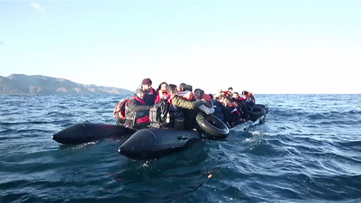 Greece: Lesbos refugees rescue