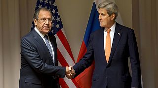 المعارضة السورية لن تشارك في مفاوضات السلام إذا انضم لها طرف ثالث