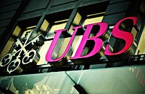 França: UBS suíço acusado de fraude fiscal de 12 mil milhões de euros