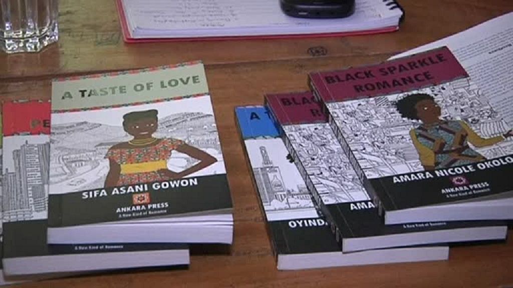 Nigeria: New novels promote "African love" | Africanews