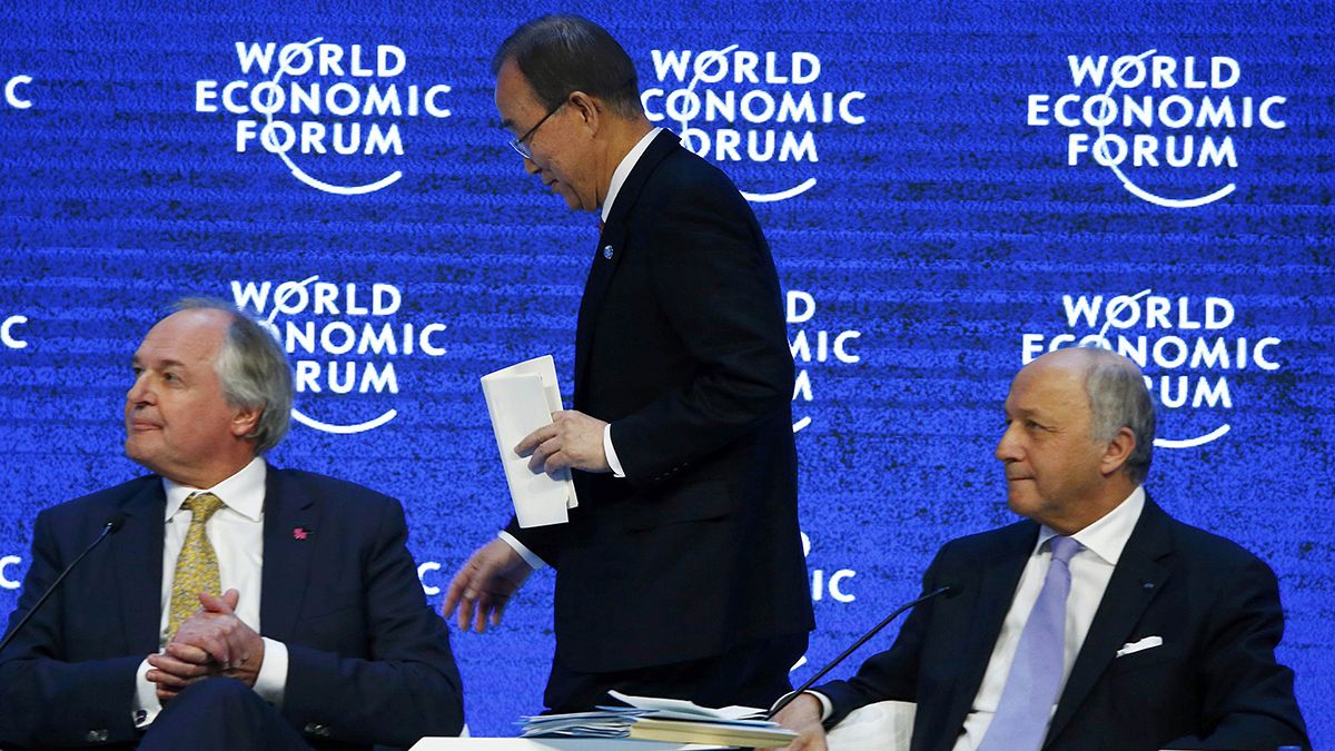 A Davos i capitani d'industria si accorgono del clima