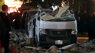 Kilenc embert megölt a gízai piramisoknál robbant pokolgép