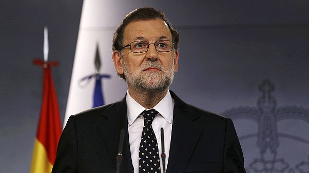 Ισπανία: «Απέφυγε» την εντολή σχηματισμού κυβέρνησης ο Μαριάνο Ραχόι Ισπανία: «Απέφυγε» την εντολή σχηματισμού κυβέρνησης ο Μαριάνο Ραχόι