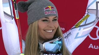 Lindsey Vonn wins World Cup super-G in Cortina