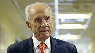 Shimon Peres hospitalizado