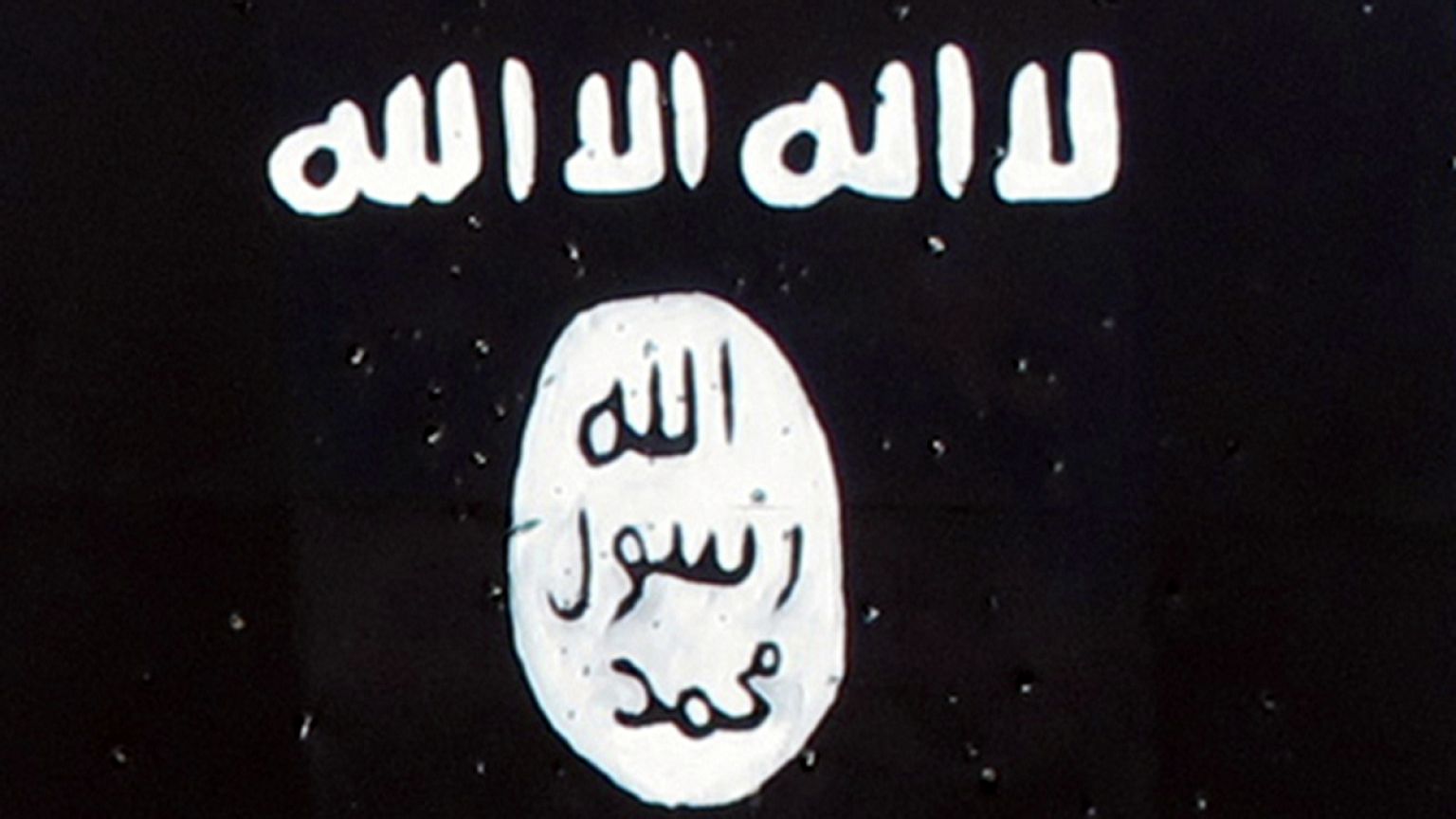 تنظيم الدولة الإسلامية يصدر شريط فيديو لمنفذي اعتداءات باريس
