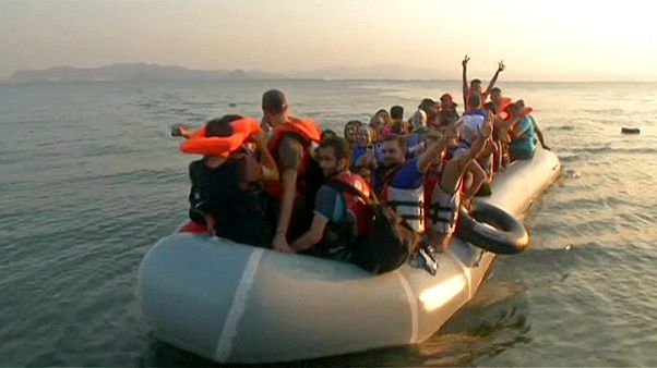 EU warns Greece over border controls EU warns Greece over border controls