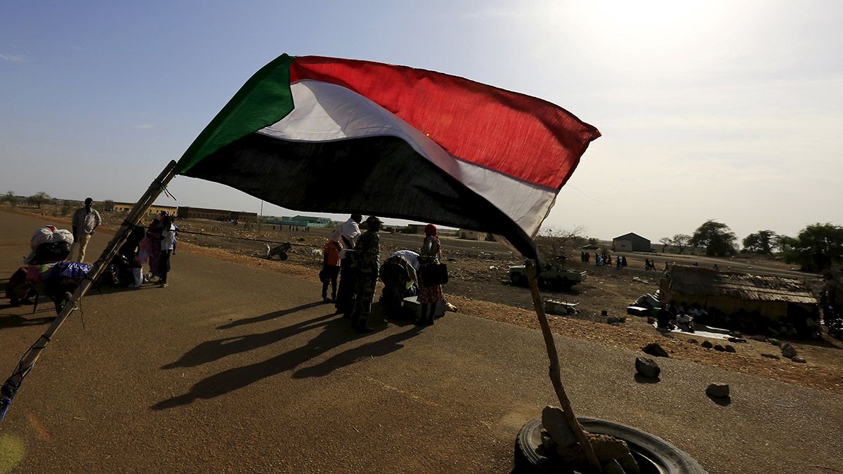 Sudan to reopen borders with South Sudan for 1st time since 2011