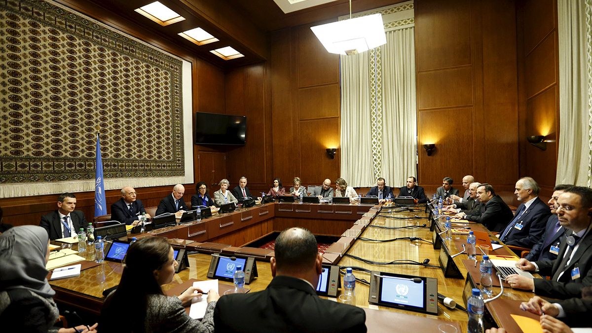 Syrie : l'opposition envoie une délégation à Genève pour "discuter, pas négocier"