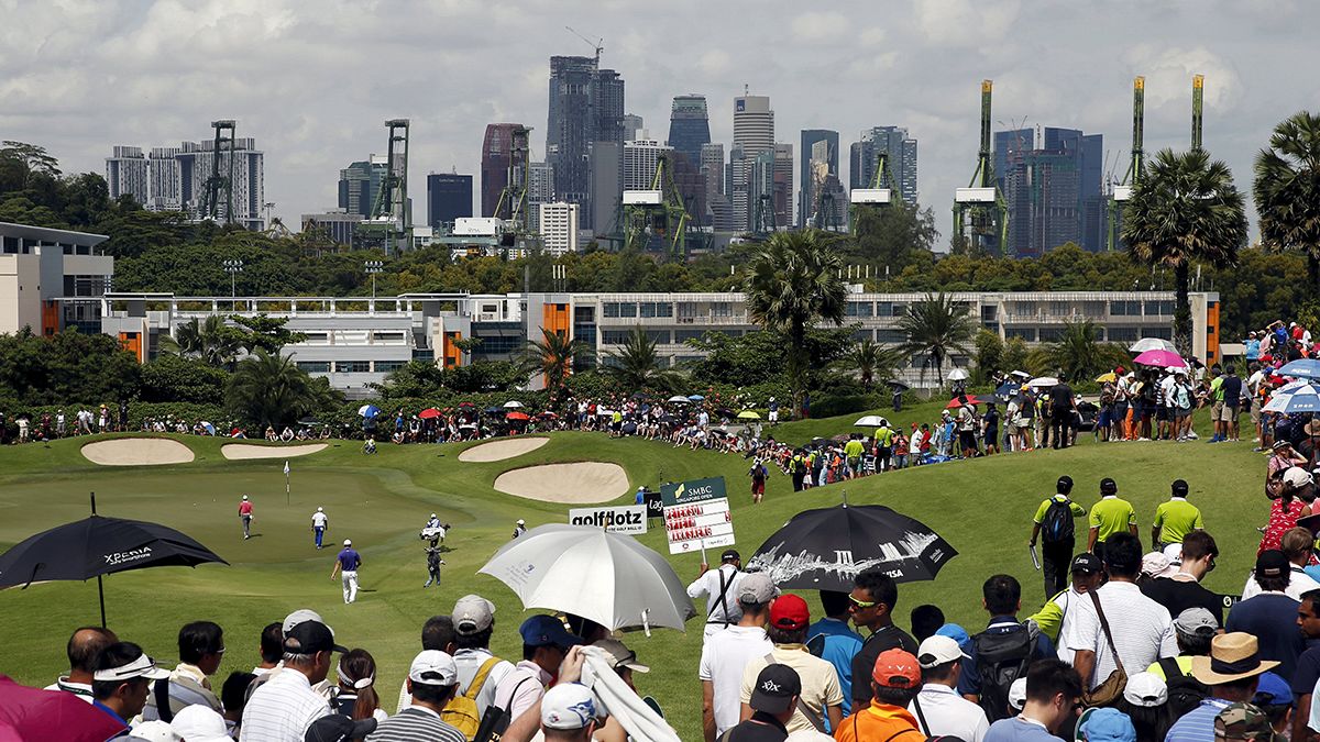 Golf: China's Liang Wen-chong leads in Singapore Open