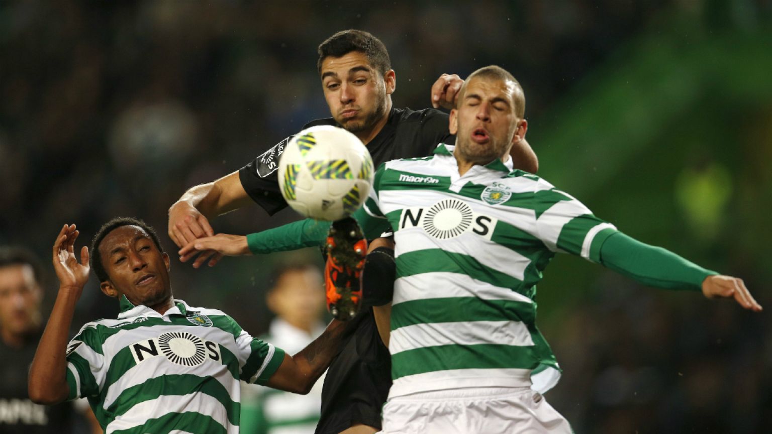 Liga Portuguesa, J20: Benfica na "sombra" do Sporting, FC Porto a "despertar"